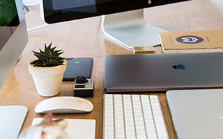 开云电竞账号入口-特色水上极速滑艇比赛，水域快艇的极限狂飙，滑水艇价格